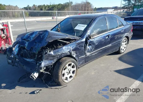 2006 Mercedes-Benz C 280 Luxury z USA, uszkodzony, nr VIN WDBRF54H36A912979